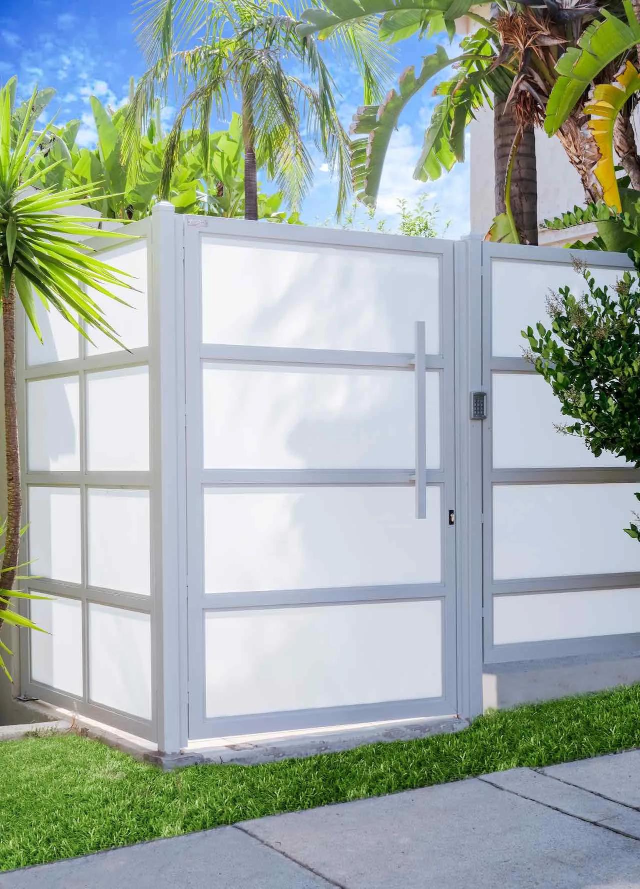 Walk gate re-hung and latching square